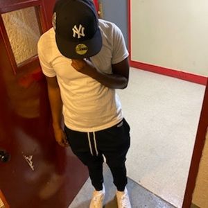 Meet your Posher, Raheam